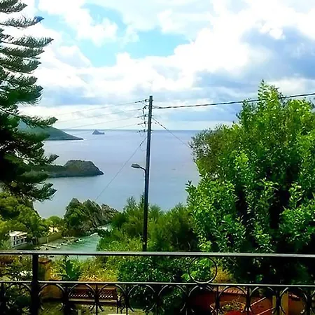 Vassilis Apartment