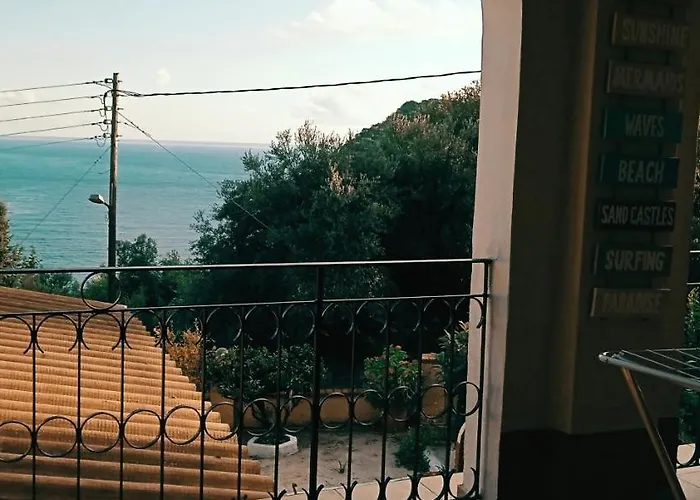 Vassilis Палеокастрица