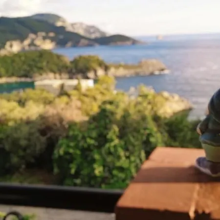 Vassilis Paleokastritsa